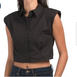 Zara Black Sleeveless Cropped Button-Up Top
